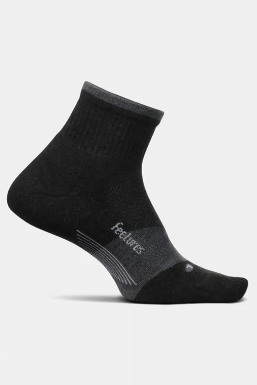 Feetures Unisex Trail Max Cushion Quarter Running Socks