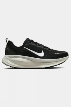 Nike Mens Vomero 18 Shoes